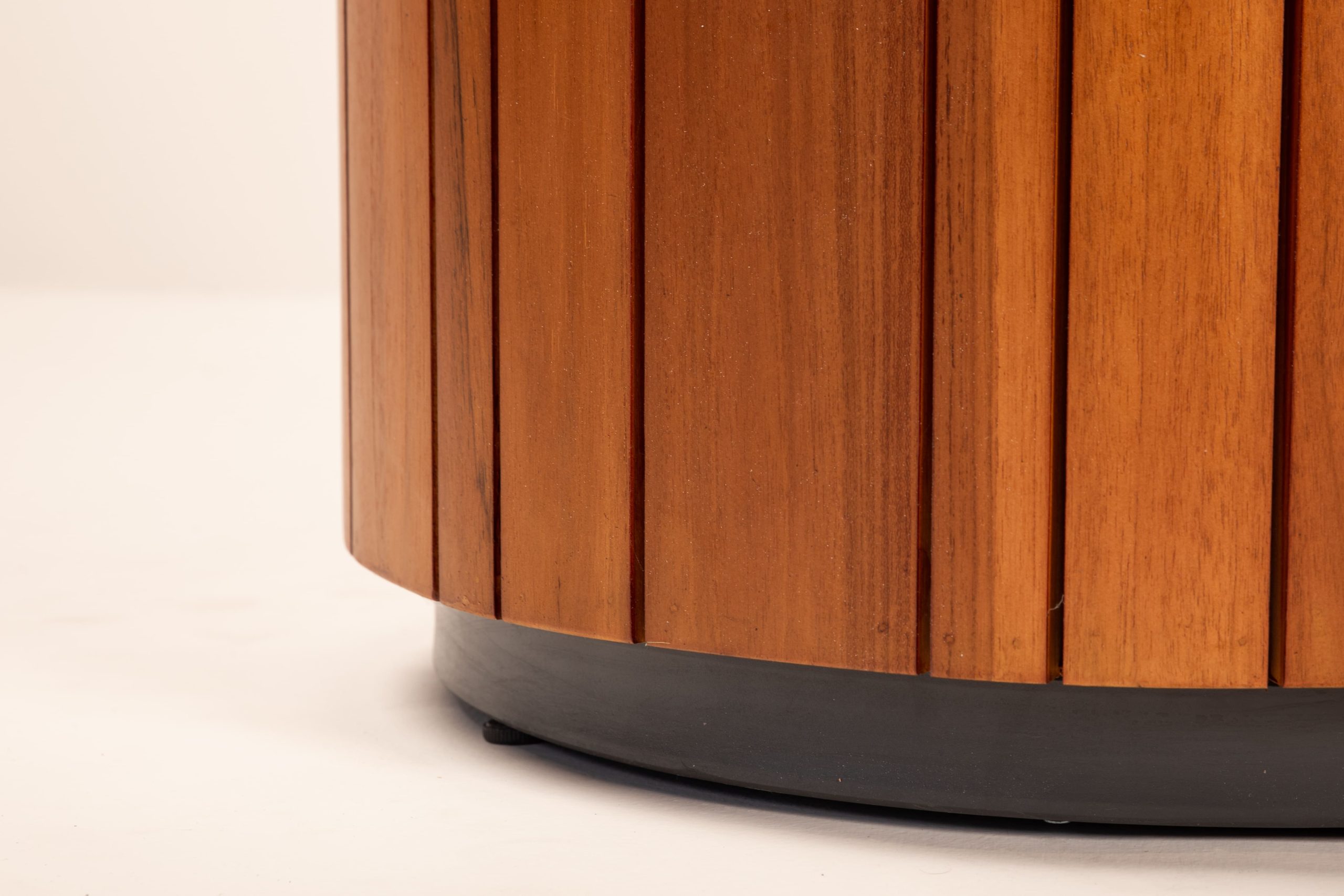 AUX 59 A. CORAL Auxiliar table with Stone Top