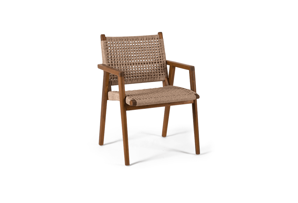 CH 153. MANU Arm Chair