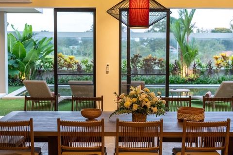 Tabu Project Residential Villa Charleston Dining Table