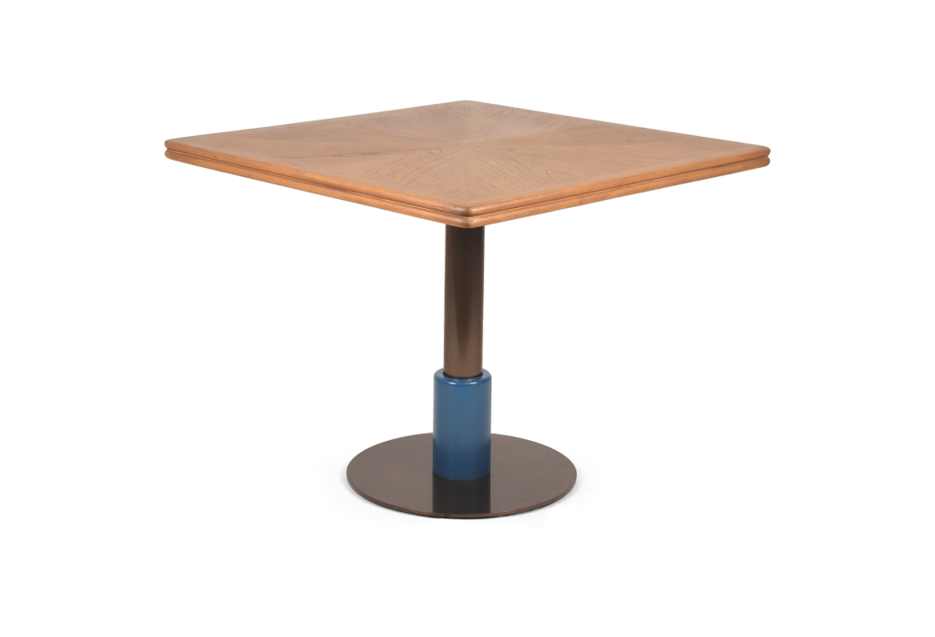 RT 4. JIAK Restaurant Table