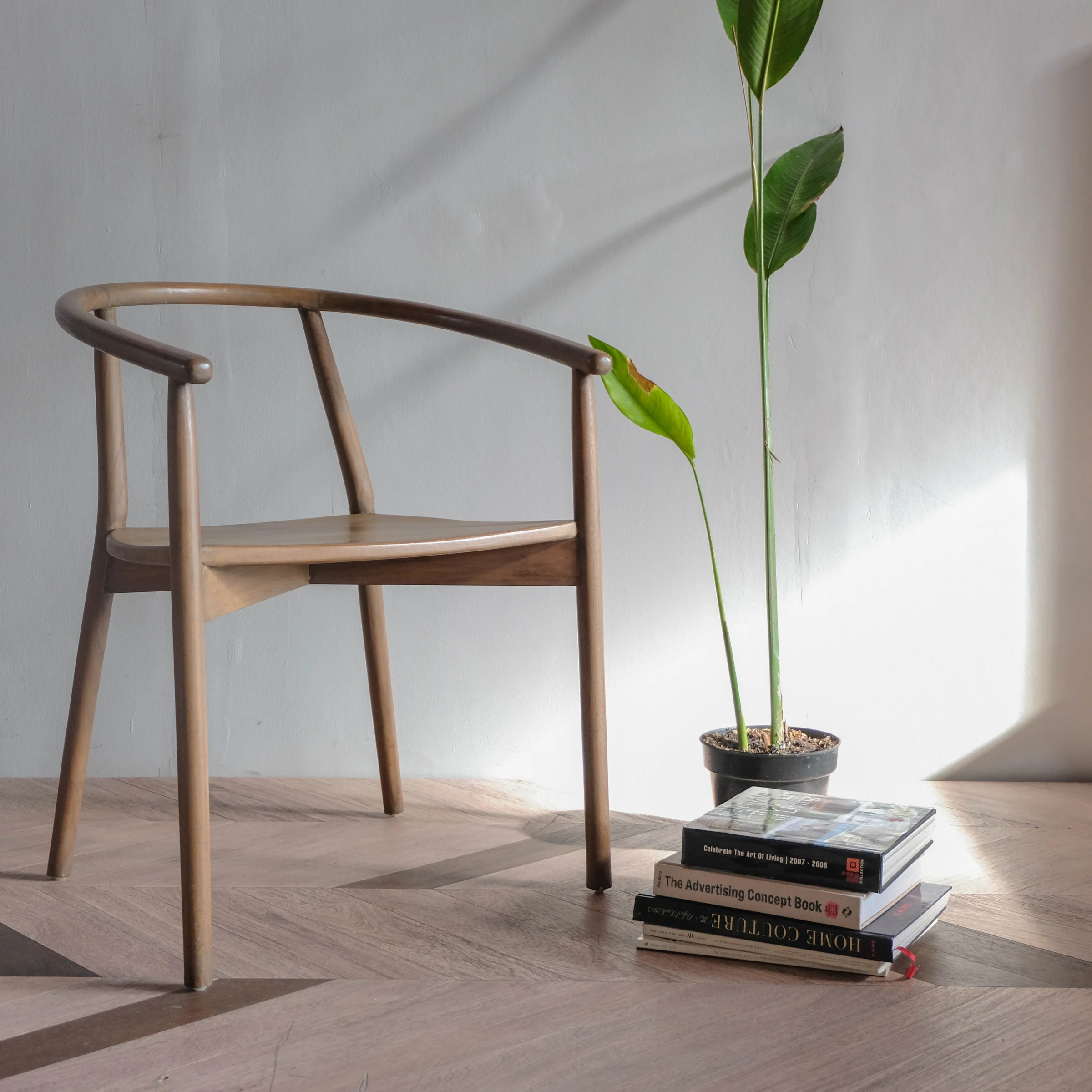 Tabu-Design-CH119-SHANGHAI-Armchair-ambiance