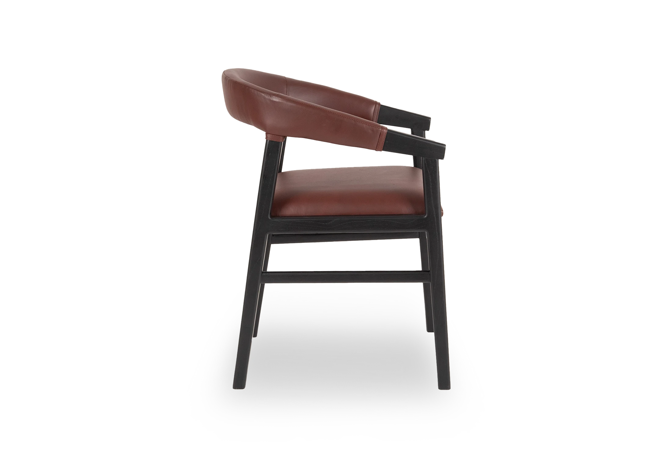 Tabu-Design-CH47-OSCAR-Chair-Wood-Charlotte-Leather-cushion-2