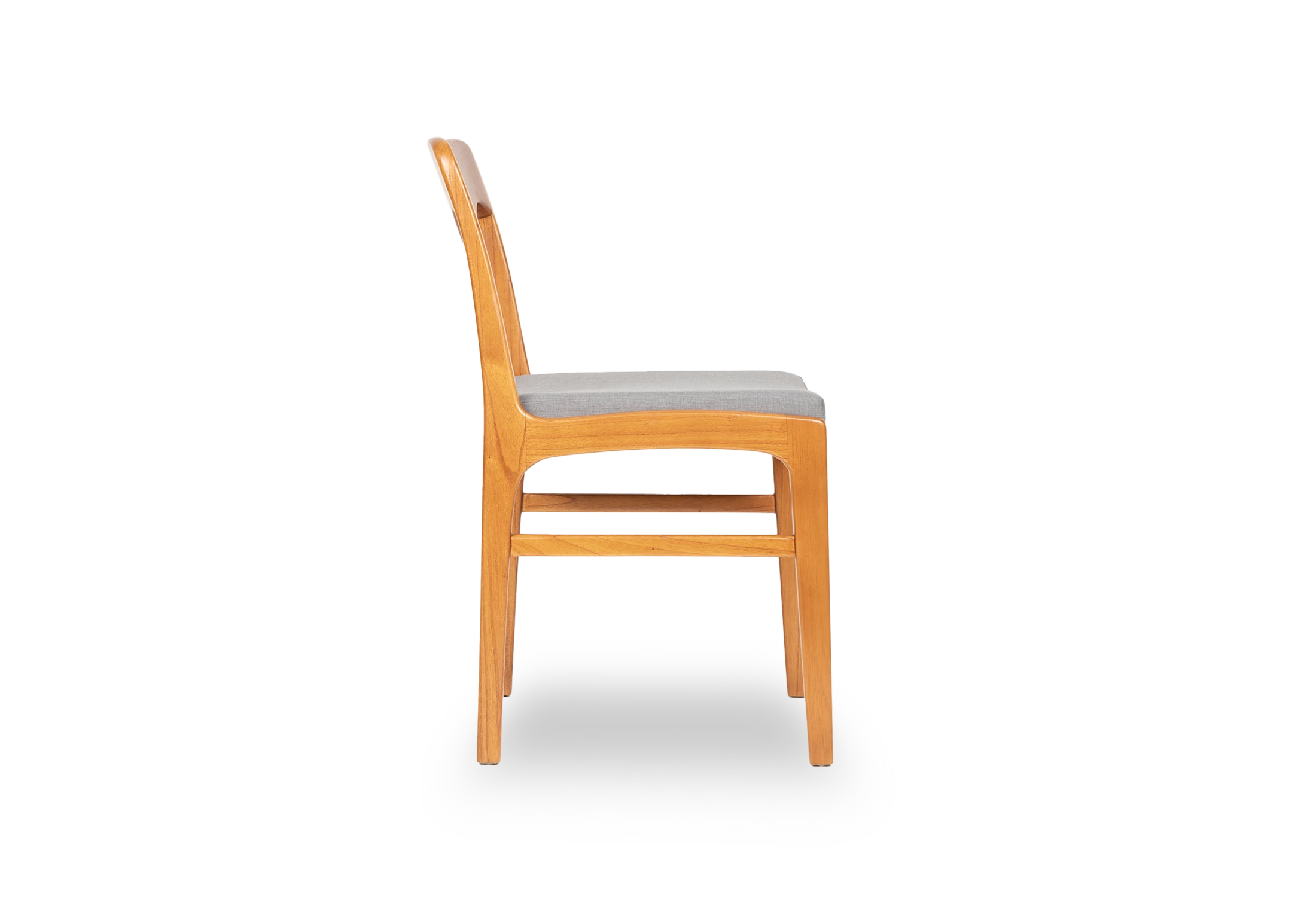 Tabu-Design-CH56-IZE-Chair-wood-grey-cushion-2