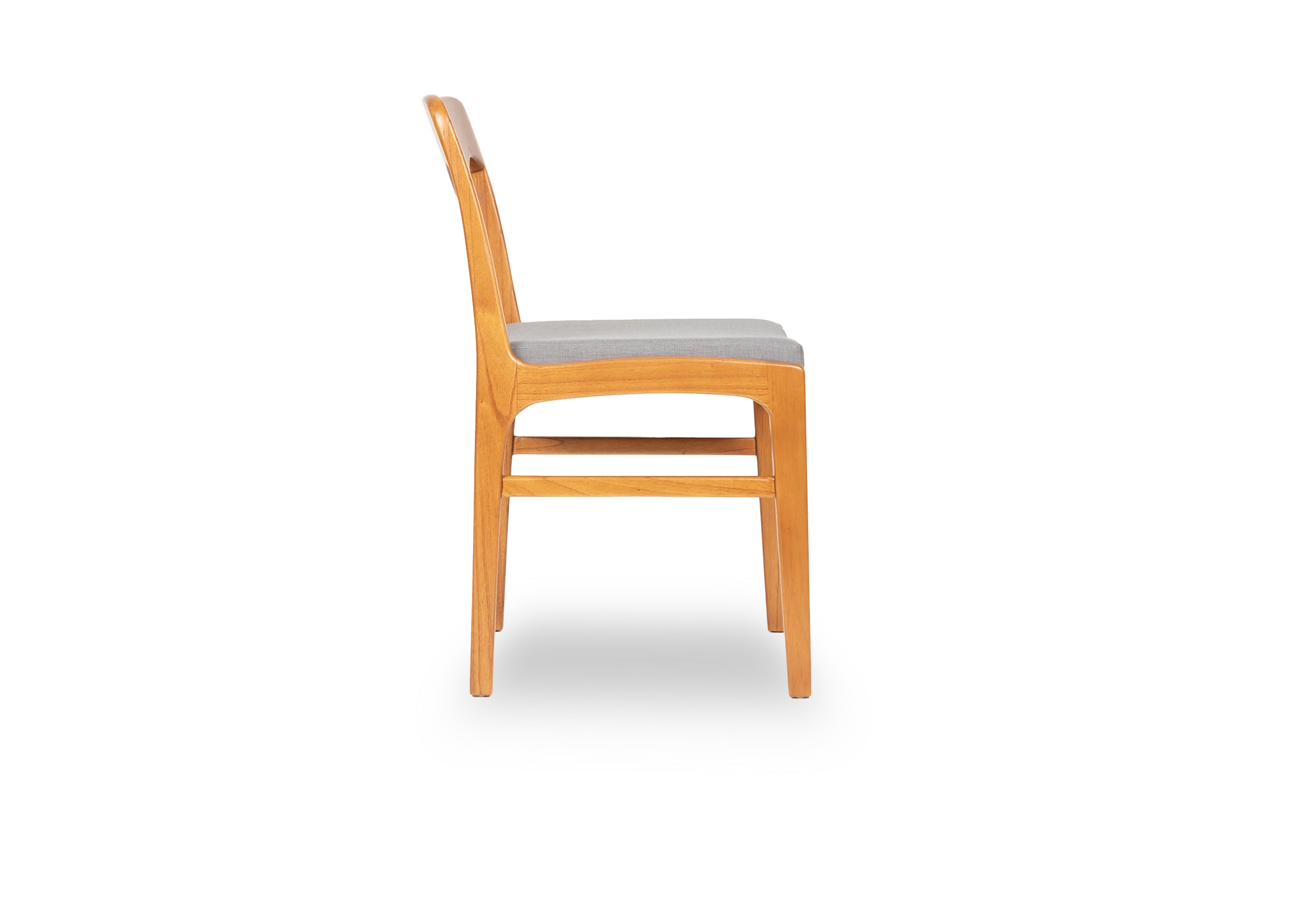 Tabu-Design-CH56-IZE-Chair-wood-grey-cushion-2