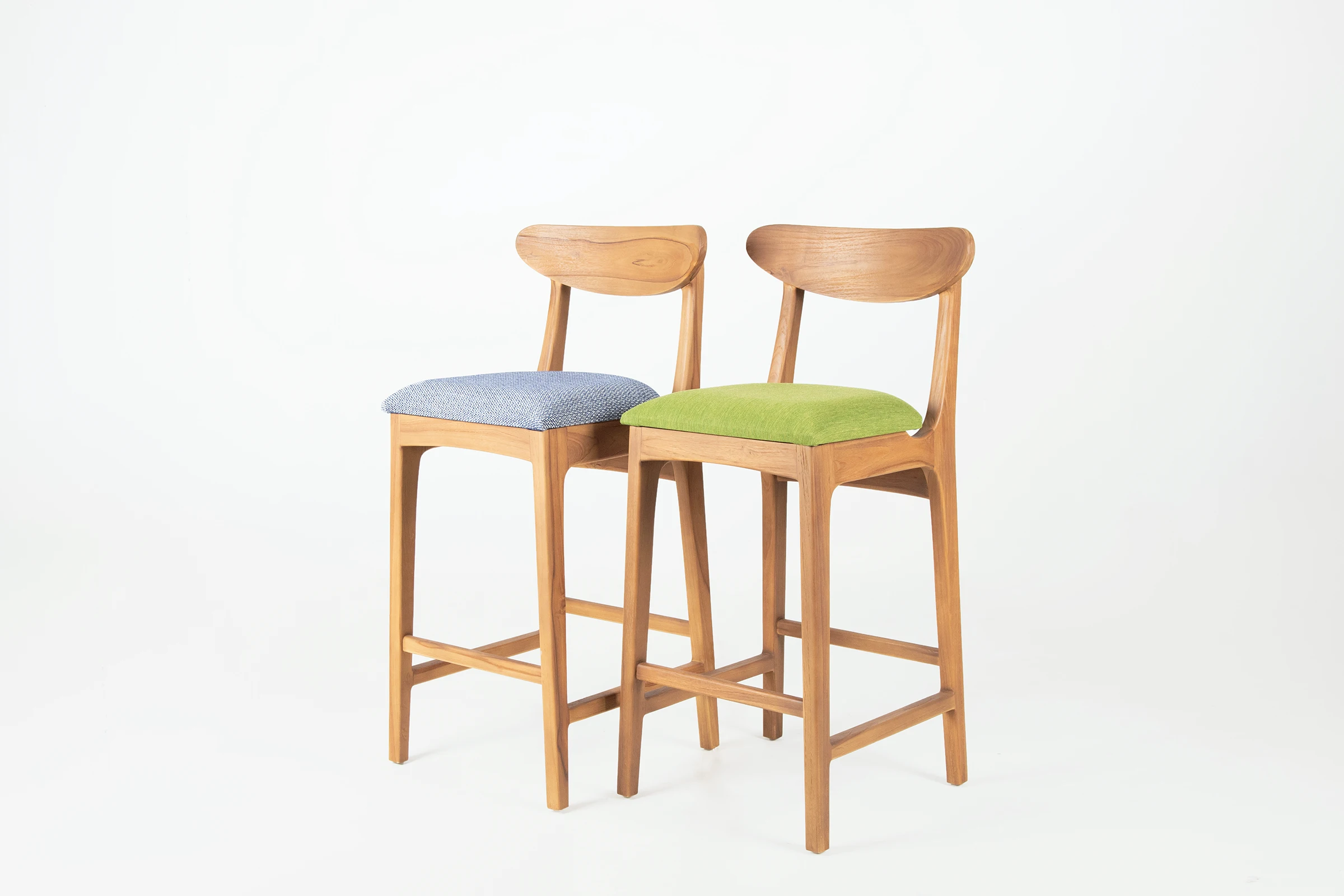 Tabu-Design-ST27-Aru-Stool-Wood-Fabric-Ambiance1