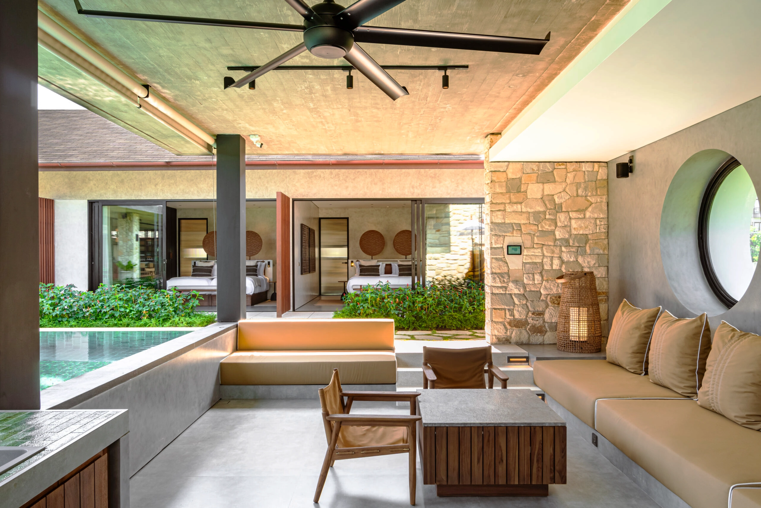 Tabu-Design-CT42-CORAL-Coffee-Table-Teak-Stone-ambiance2