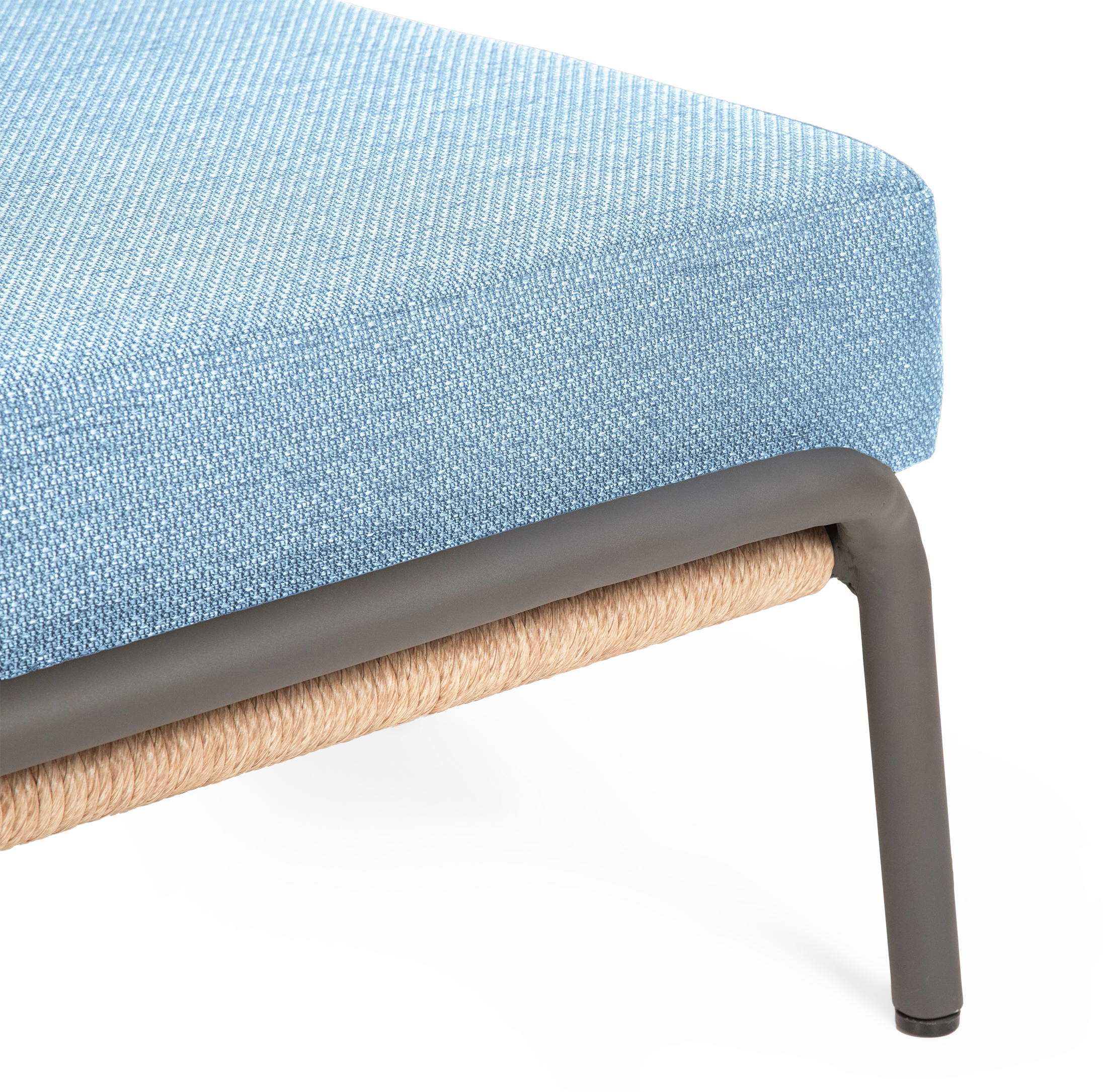 richi-sun-lounger-lightblue-closeup