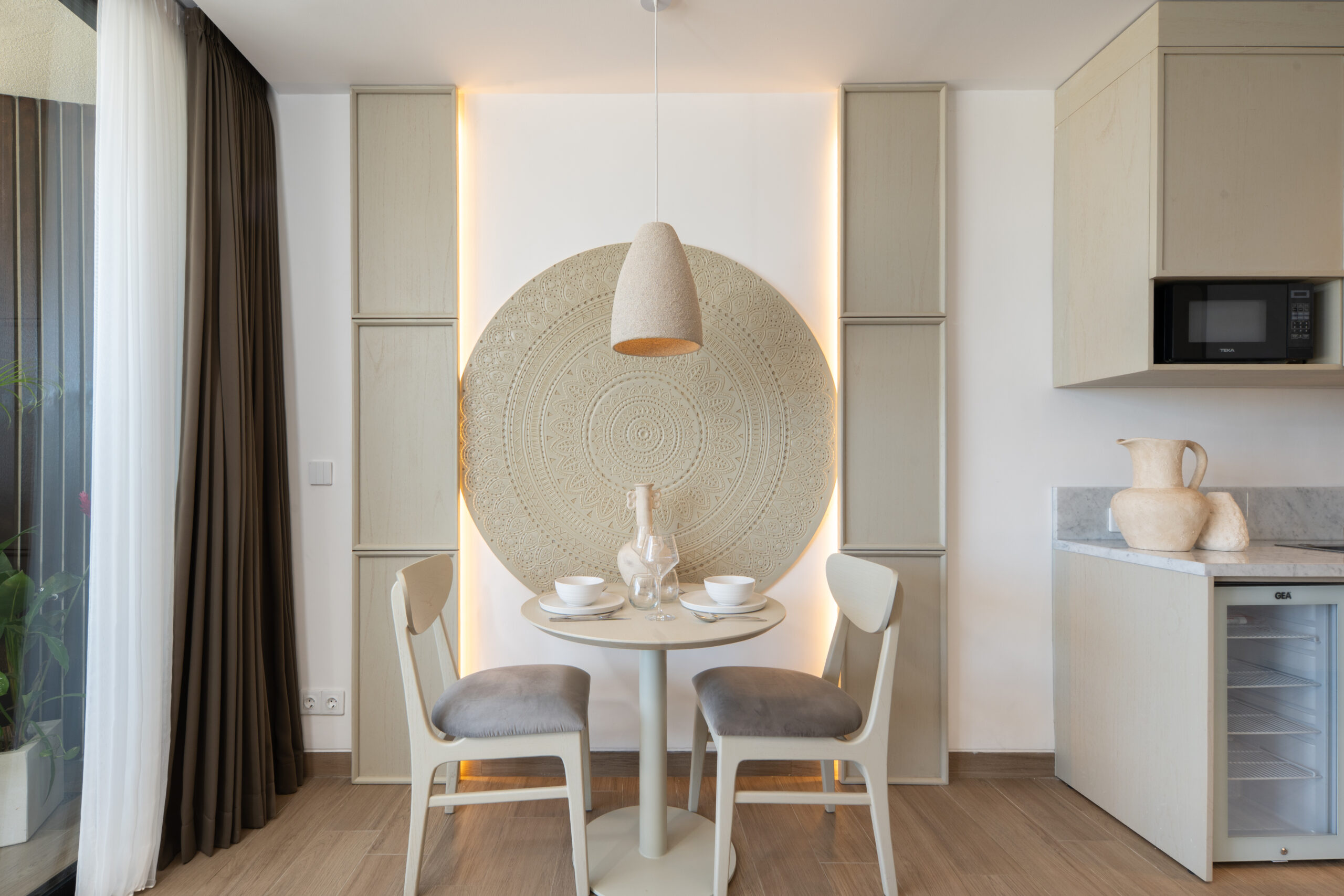 tabudesign-project-uluwatuwellness-side