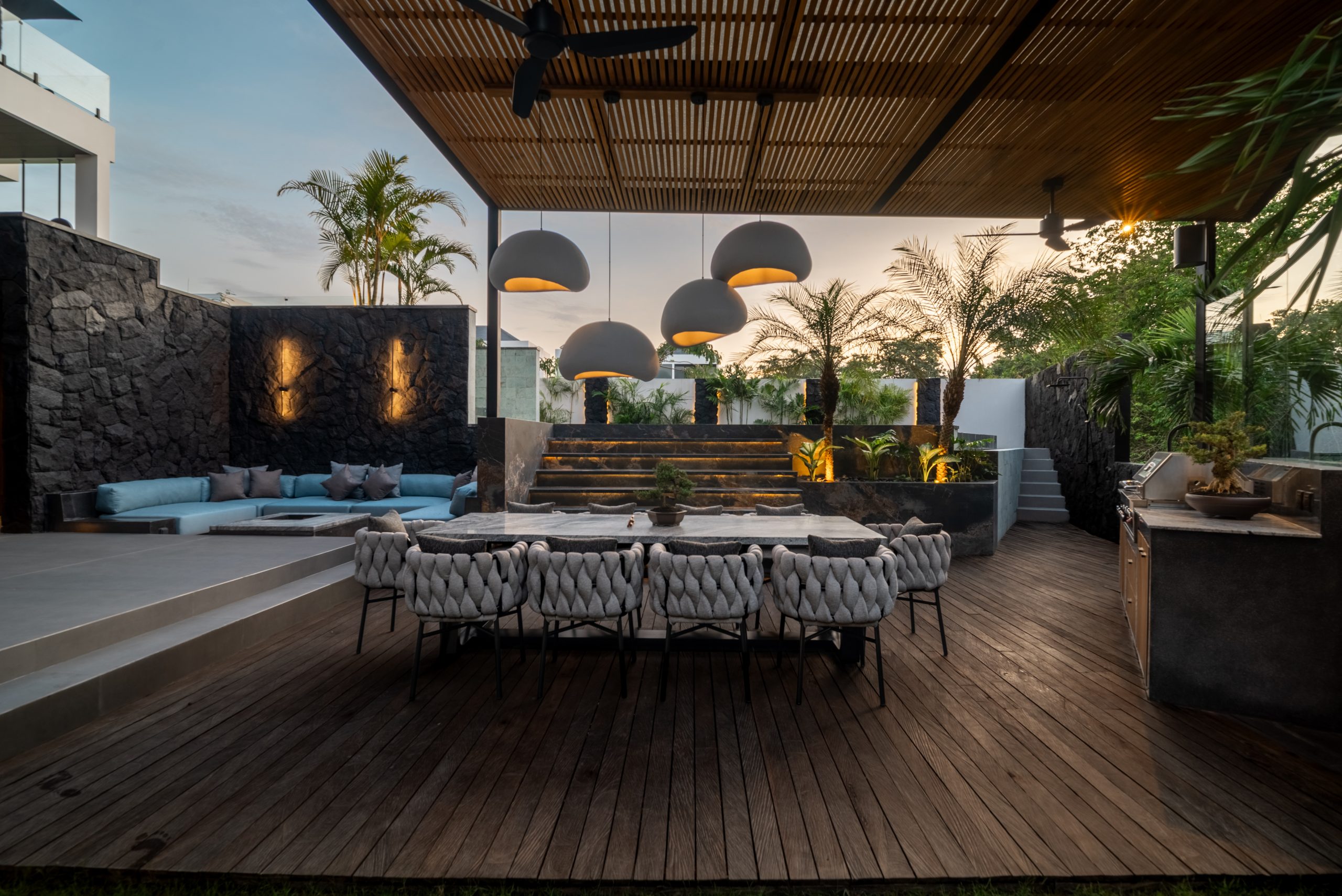 tabu-project-villa-mar-II-outdoor-dining